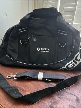 OGIO Black Travel Duffel with Detachable Strap